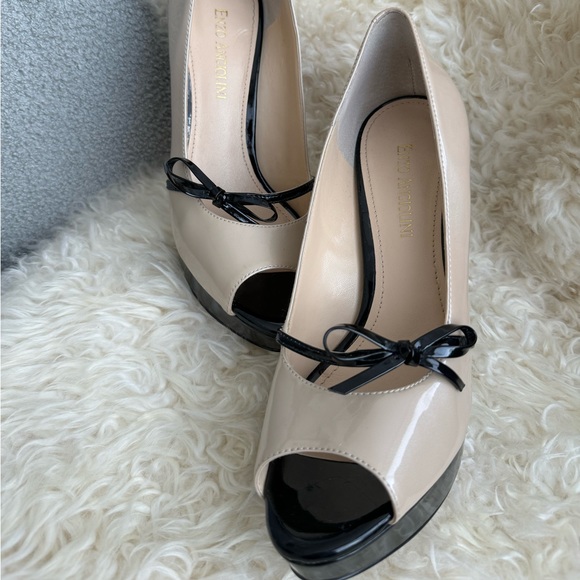 Enzo Angiolini Nude Black Pump - Picture 6 of 7